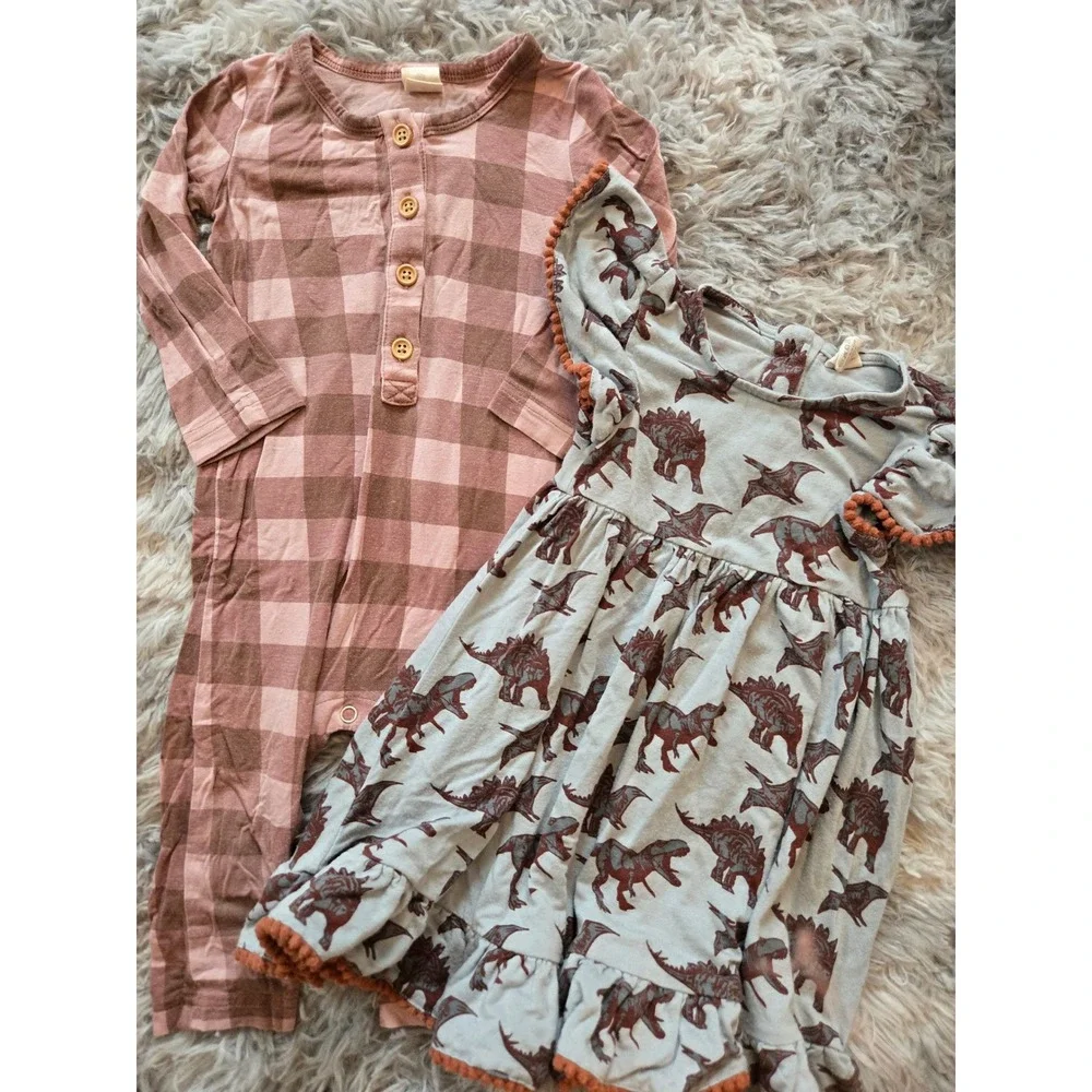 Kate Quinn Baby Girl‎ Bundle Dinosaur Dress and Plaid Romper 6-12 Months